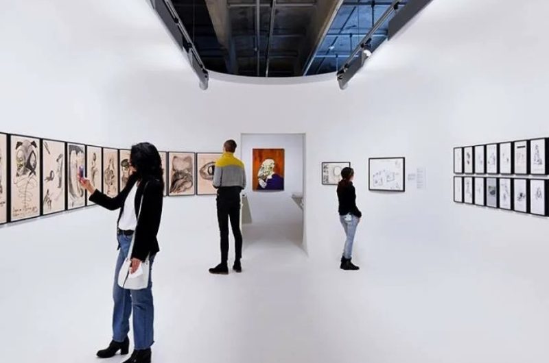 Четверть респондентов готовы отправиться в поездку ради выставок и спектаклей