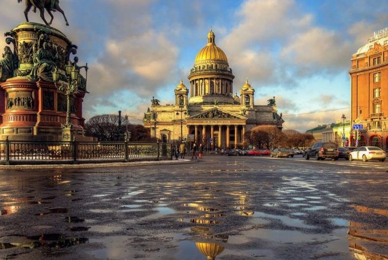 Спрос на отели Петербурга у бизнес-туристов вырос на треть